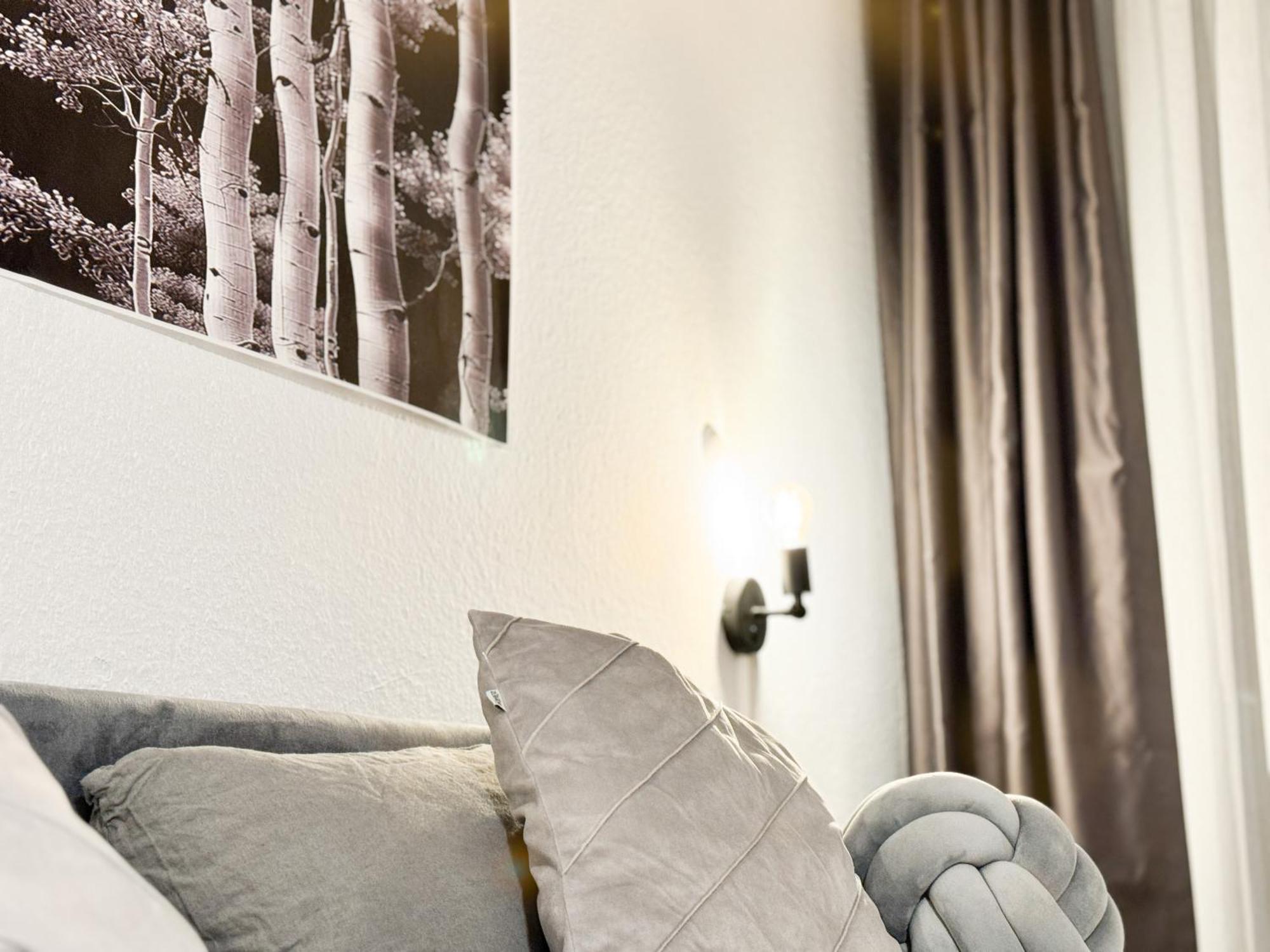 Modern Living In Karlsruhe - Frieden Apartments Dış mekan fotoğraf